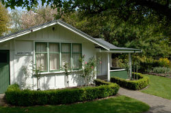 Keirunga writers cottage